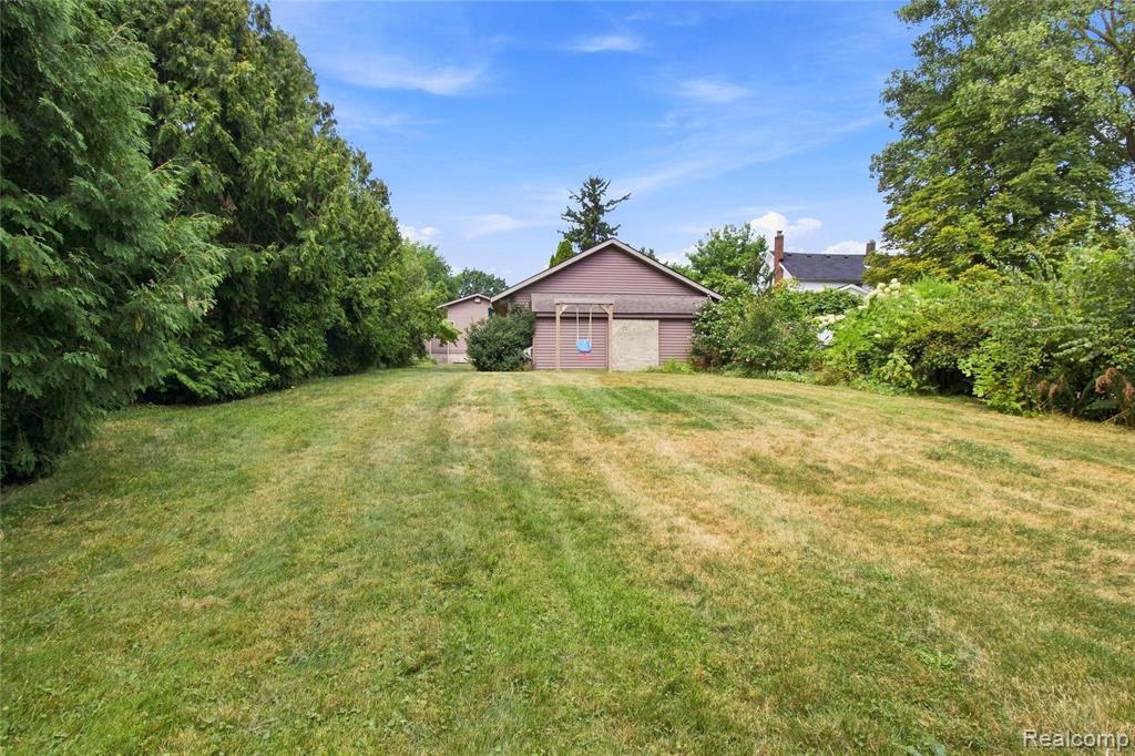 21814 Parker Street Property Photo 29