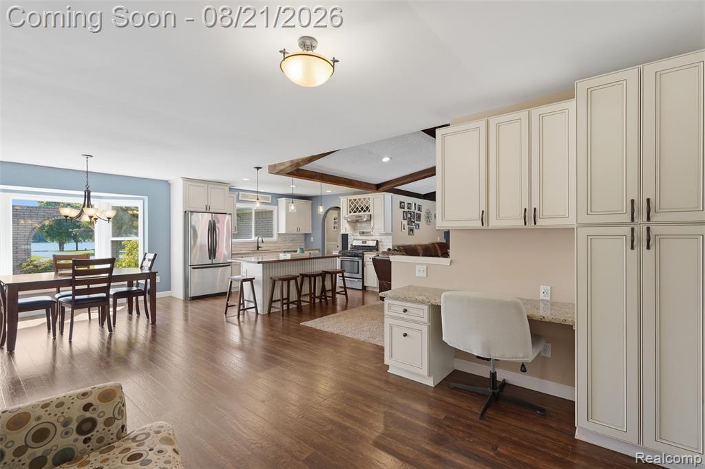 10528 Blaine Road Property Photo 7