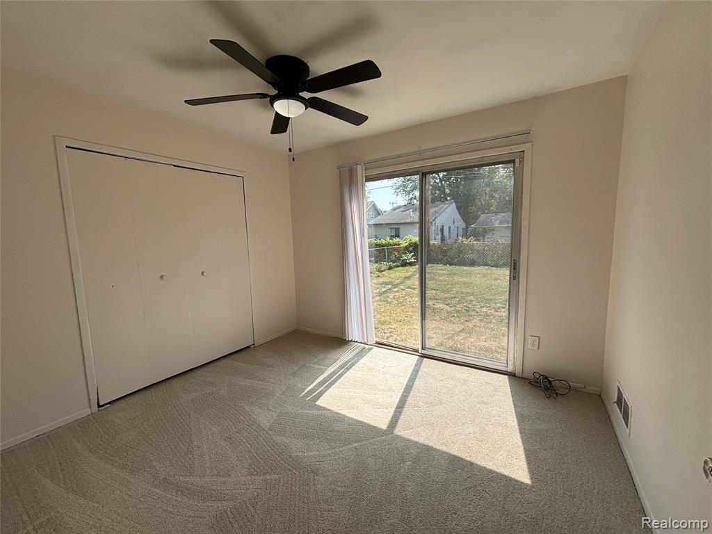 1026 E Evelyn Avenue Property Photo 12
