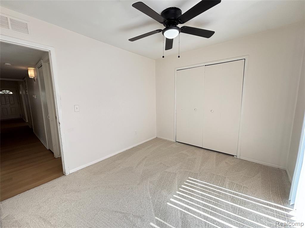 1026 E Evelyn Avenue Property Photo 15