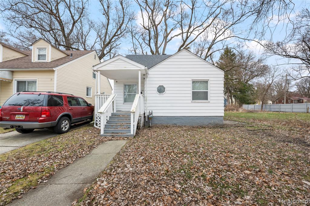 18220 Stout Street Property Photo 1