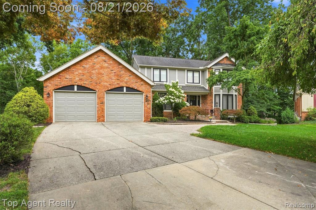 412 Streamview Court Property Photo 1