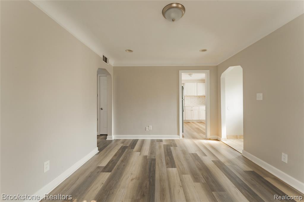 26461 Belanger Street Property Photo 12
