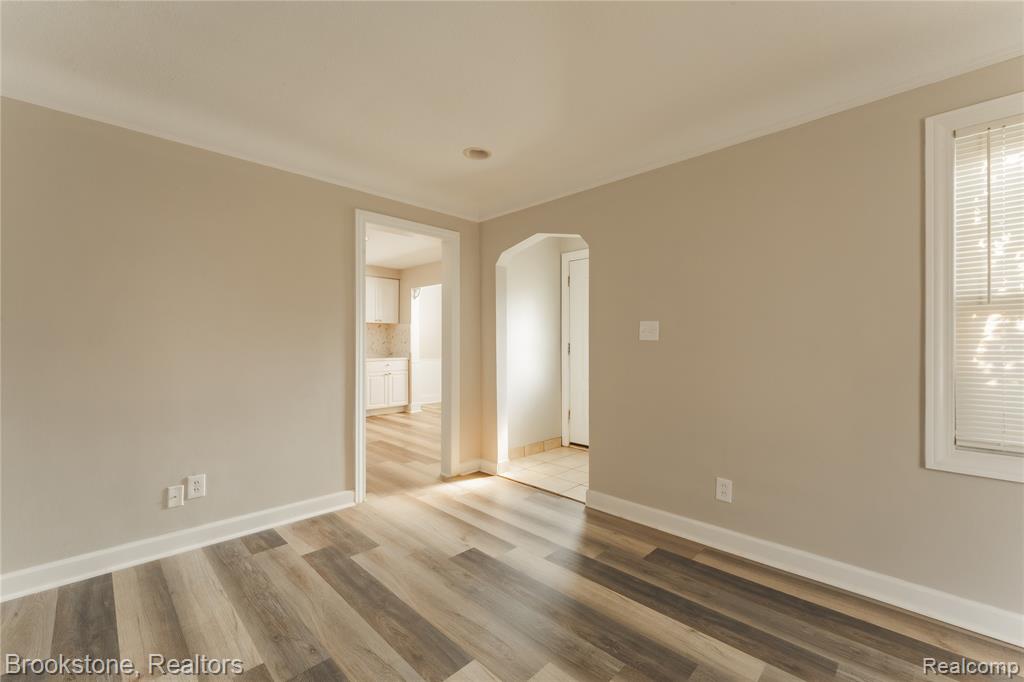26461 Belanger Street Property Photo 14
