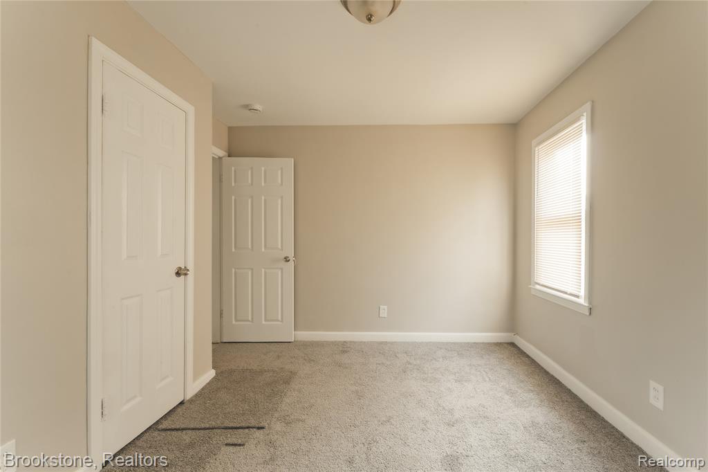 26461 Belanger Street Property Photo 17