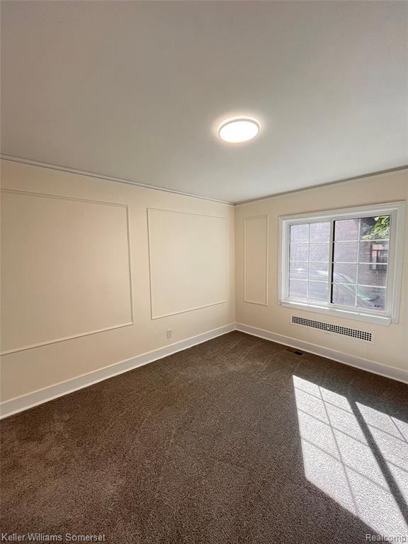 12604 E Outer Drive Property Photo 16