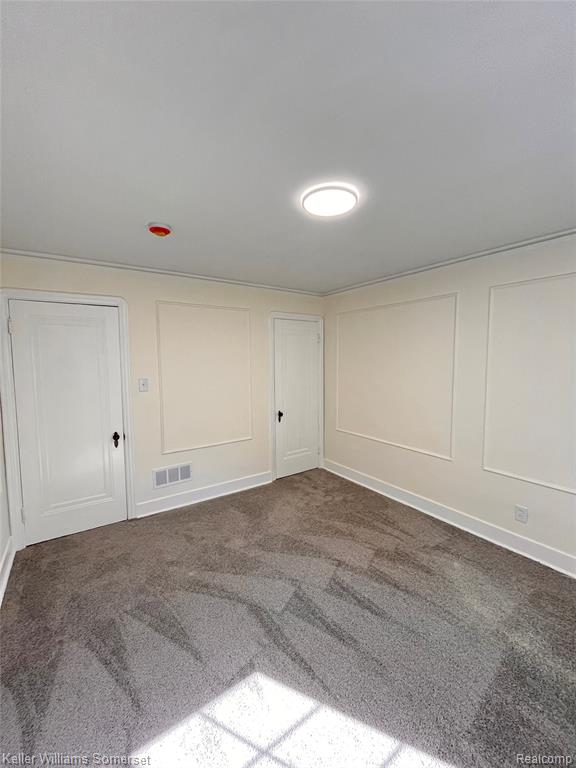 12604 E Outer Drive Property Photo 17