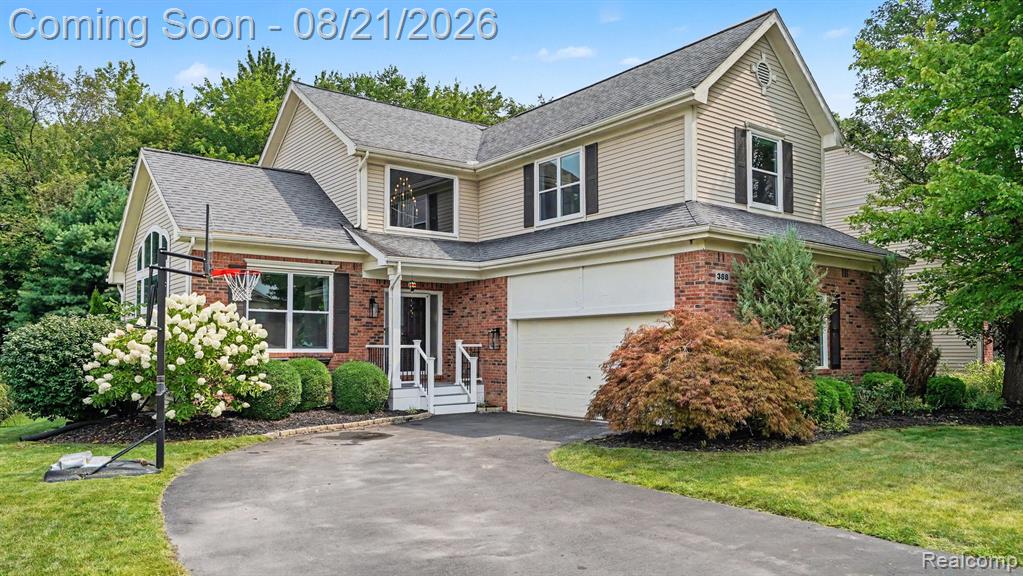 388 Lakeshore Pointe Drive