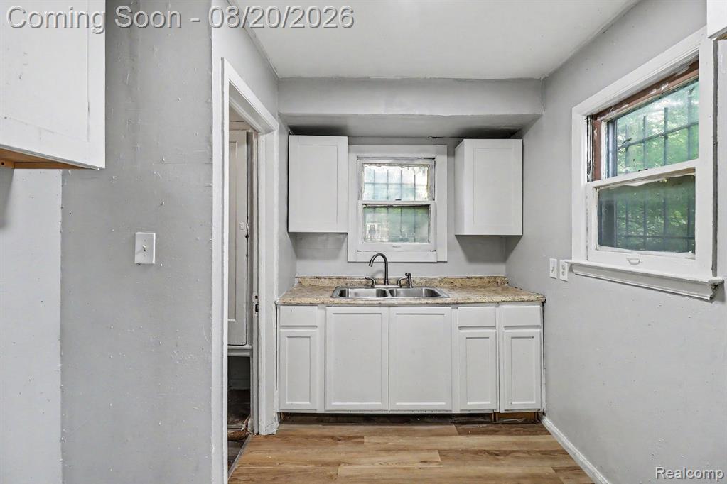 9636 Plainview Avenue Property Photo 9