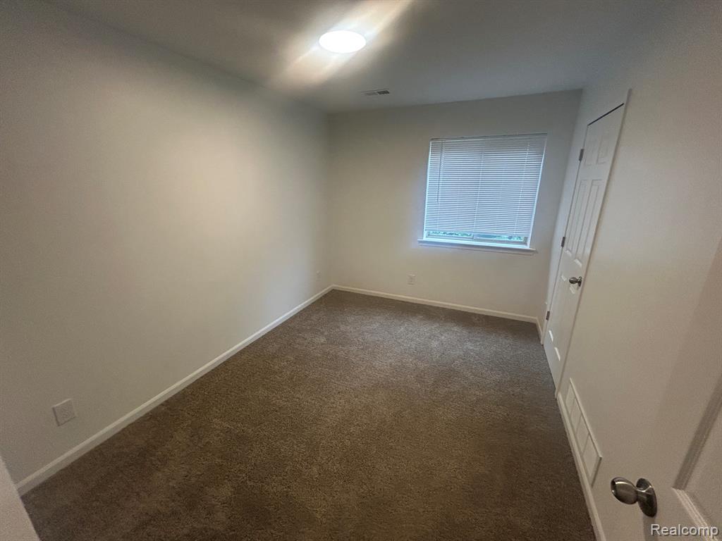 19 Eden Park Property Photo 9