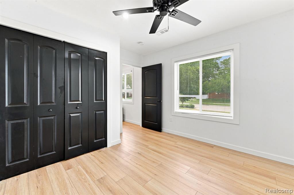 25511 Dartmouth Street Property Photo 14