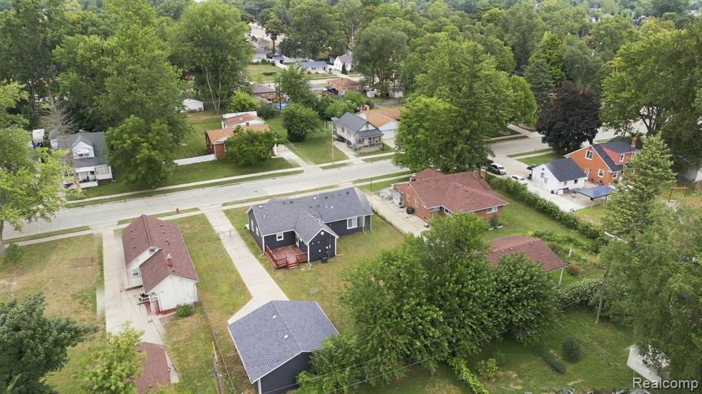 25511 Dartmouth Street Property Photo 30
