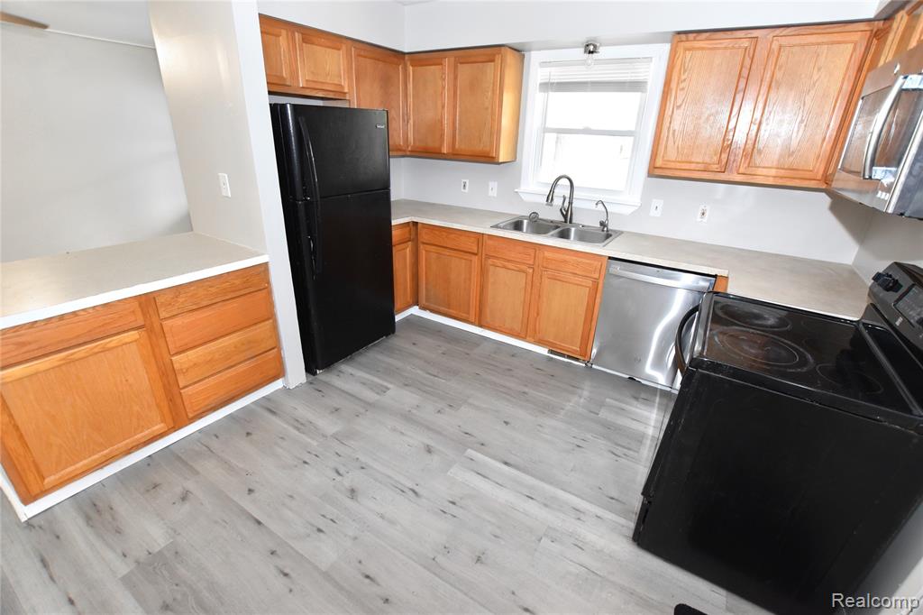 5825 Branch Road Property Photo 3