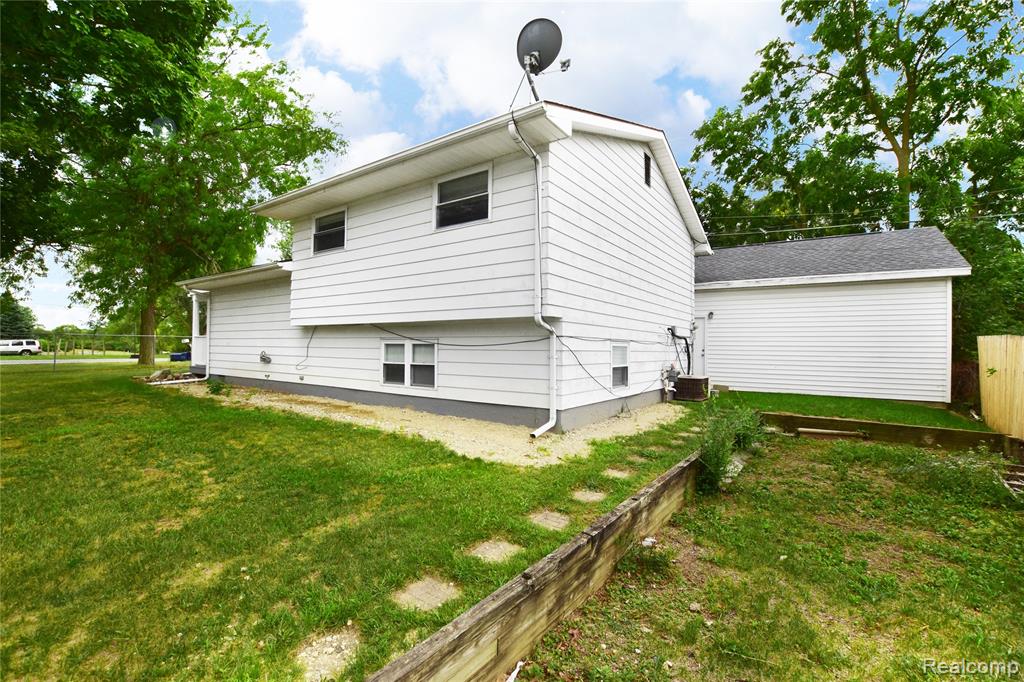 5825 Branch Road Property Photo 14