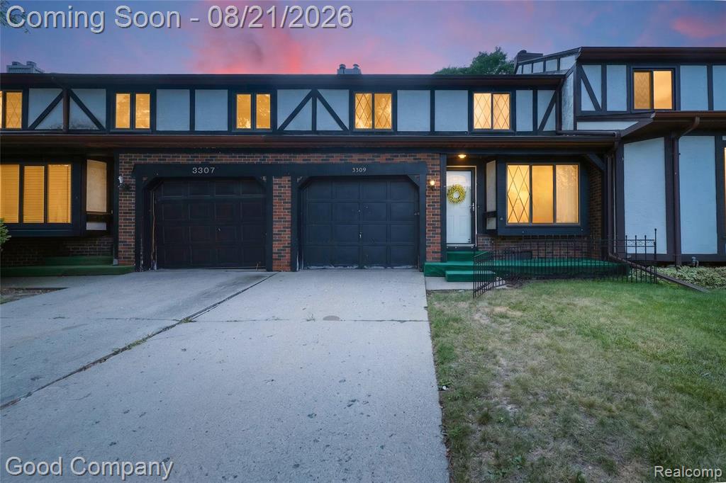 3309 Sunset Drive Property Photo 1