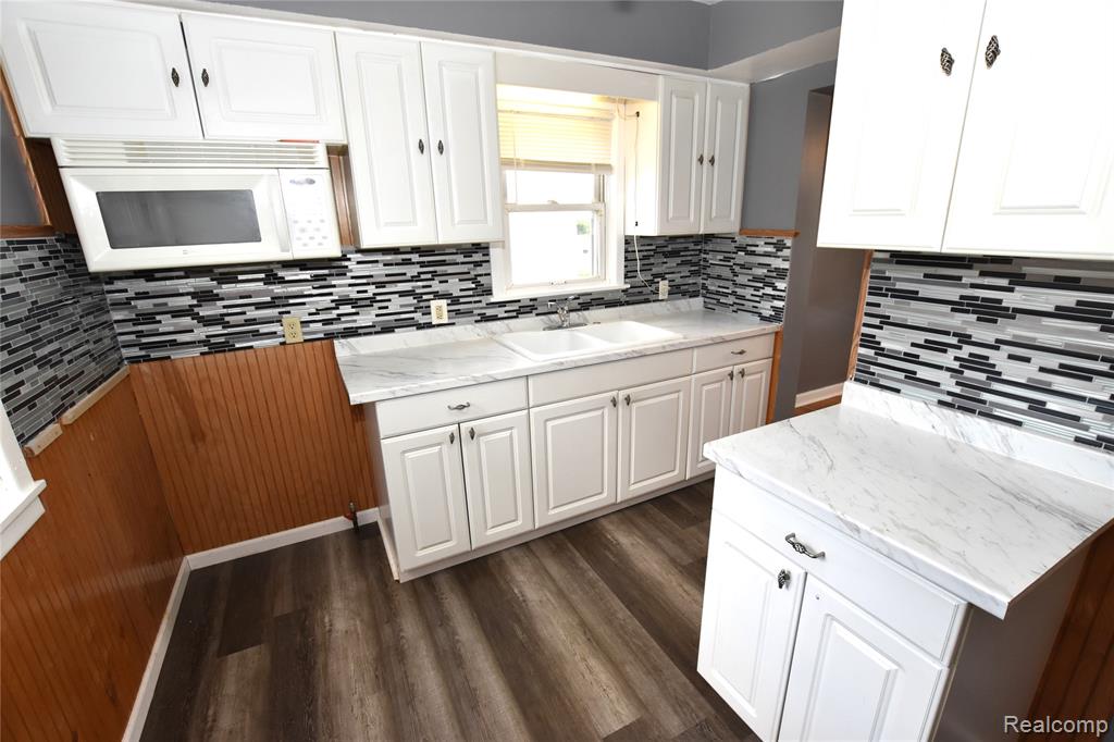 3606 Dale Avenue Property Photo 3