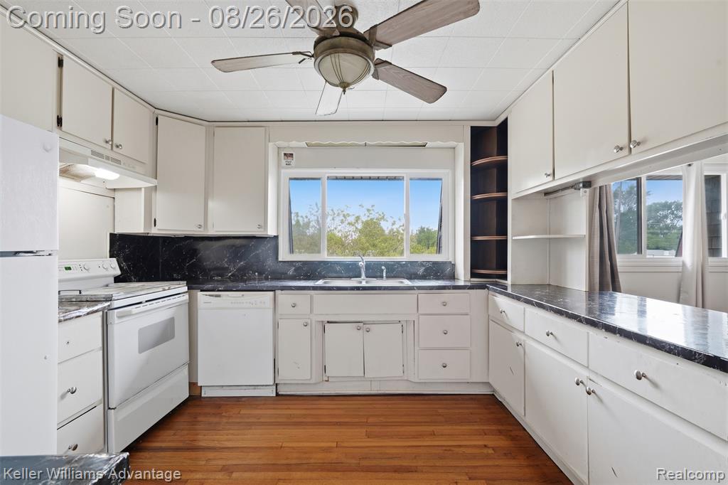 23589 Van Born Road Property Photo 49