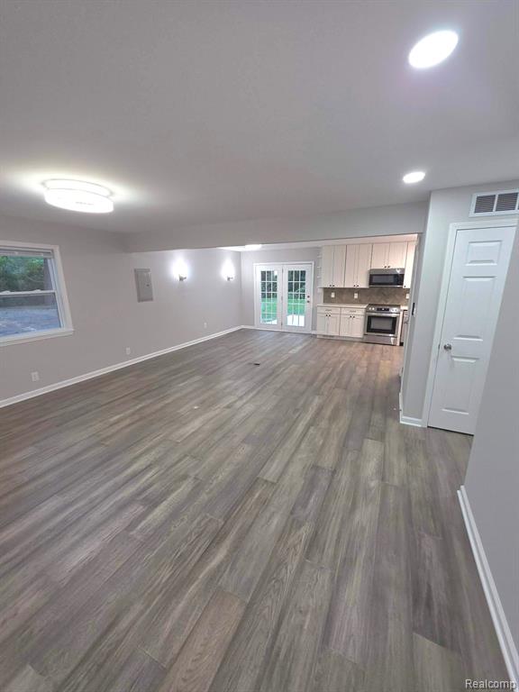 2564 Mueller Road Property Photo 4