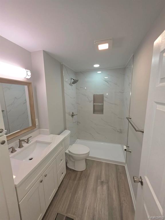 2564 Mueller Road Property Photo 9
