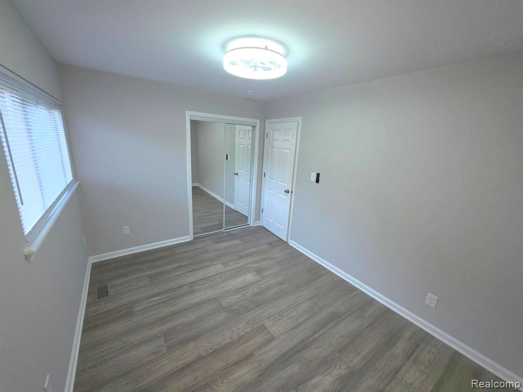 2564 Mueller Road Property Photo 11