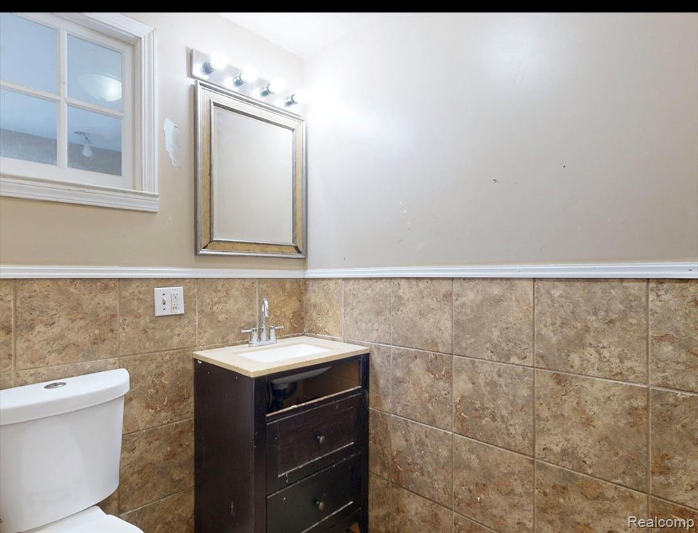 11 Congress Court D Property Photo 13