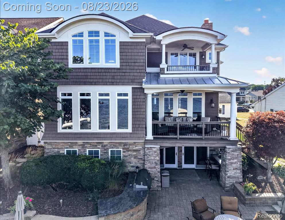 13193 Lake Shore Drive Property Photo 1
