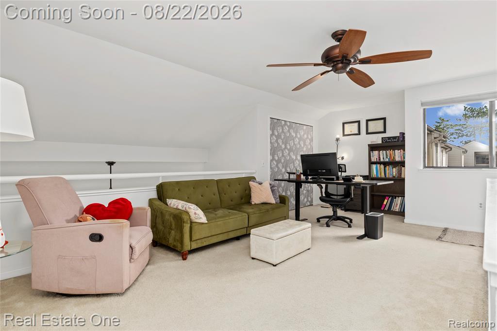 732 Hamilton Court Property Photo 21