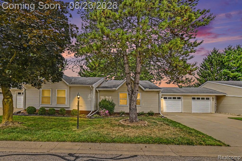 1345 Shire Court Property Photo 1