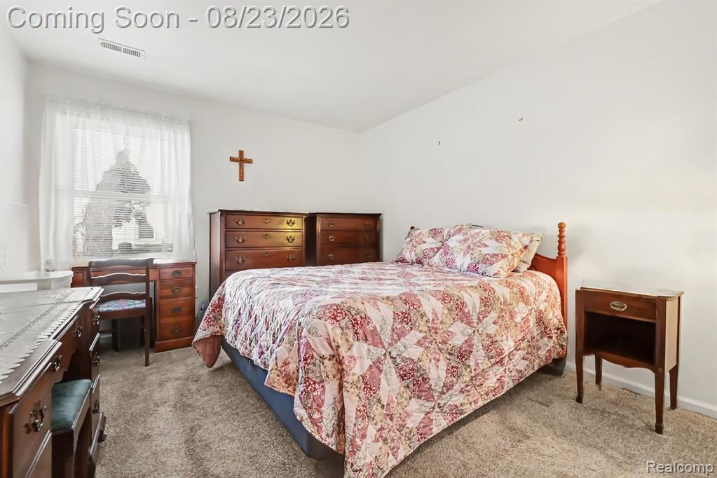 1345 Shire Court Property Photo 10