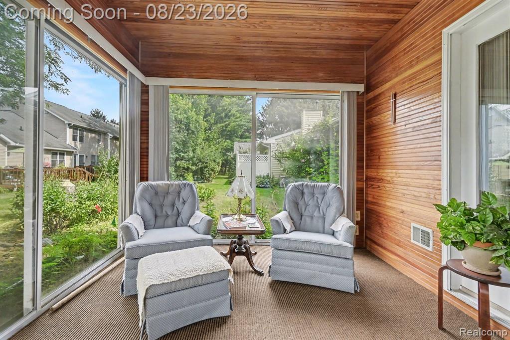 1345 Shire Court Property Photo 15