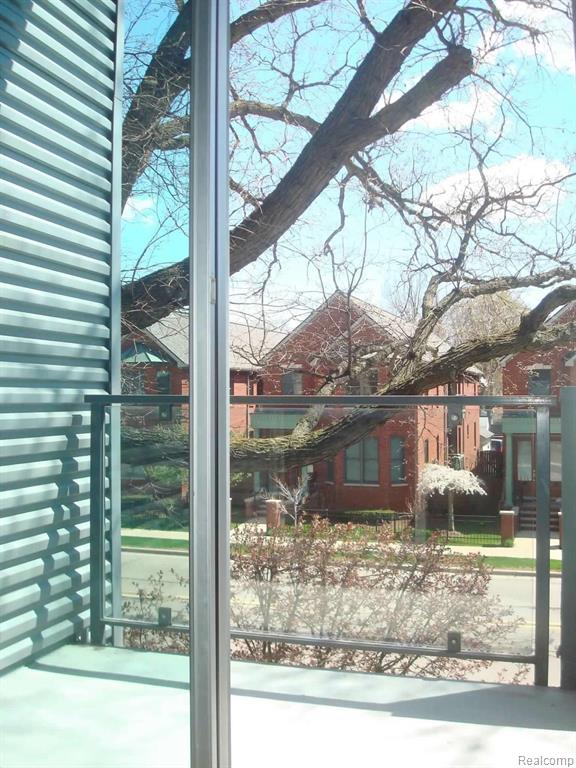 614 S Troy Street Property Photo 10