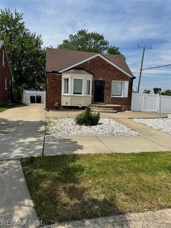 13585 Rockdale Street Property Photo 1
