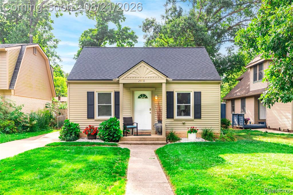 25478 6th Street Property Photo 1