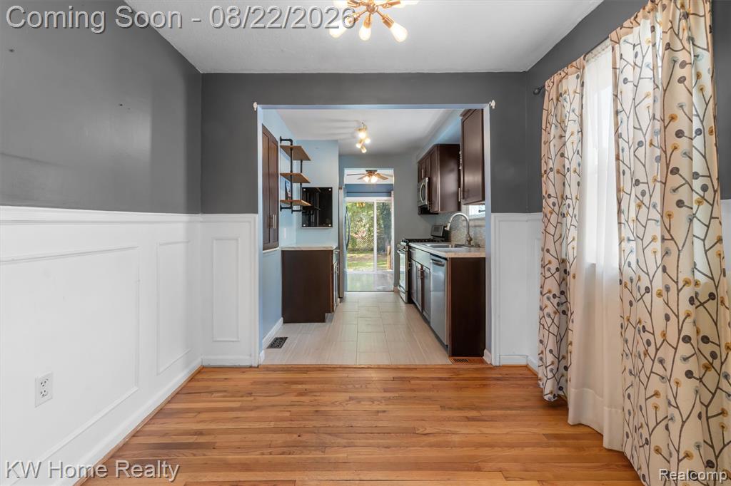 3616 Williams Street Property Photo 7
