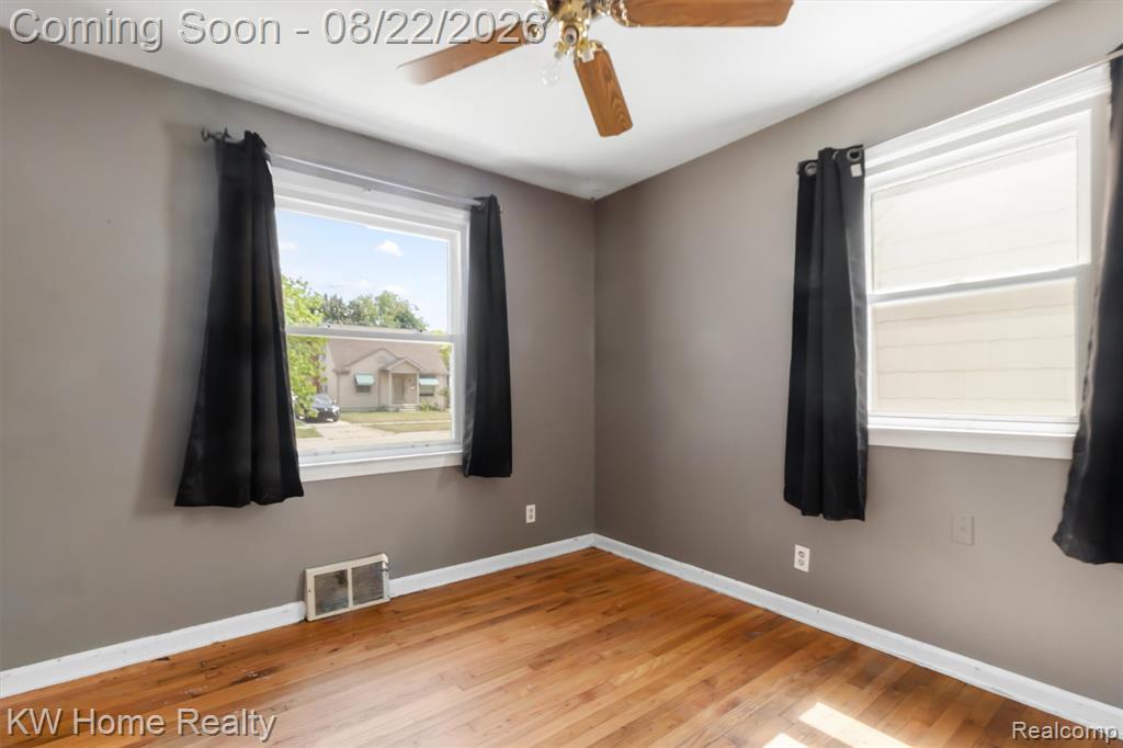 3616 Williams Street Property Photo 13