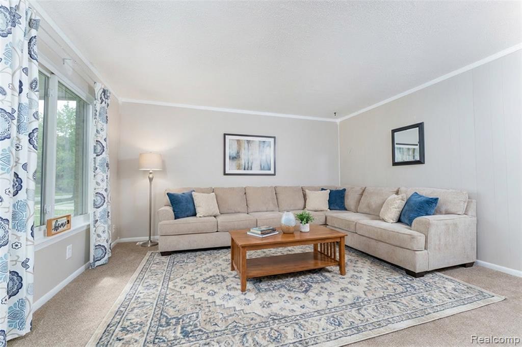 1200 S Holmes Street Property Photo 4