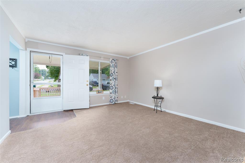 1200 S Holmes Street Property Photo 5