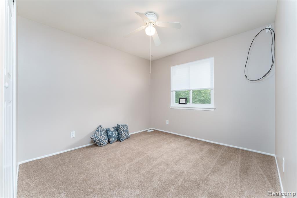 1200 S Holmes Street Property Photo 16