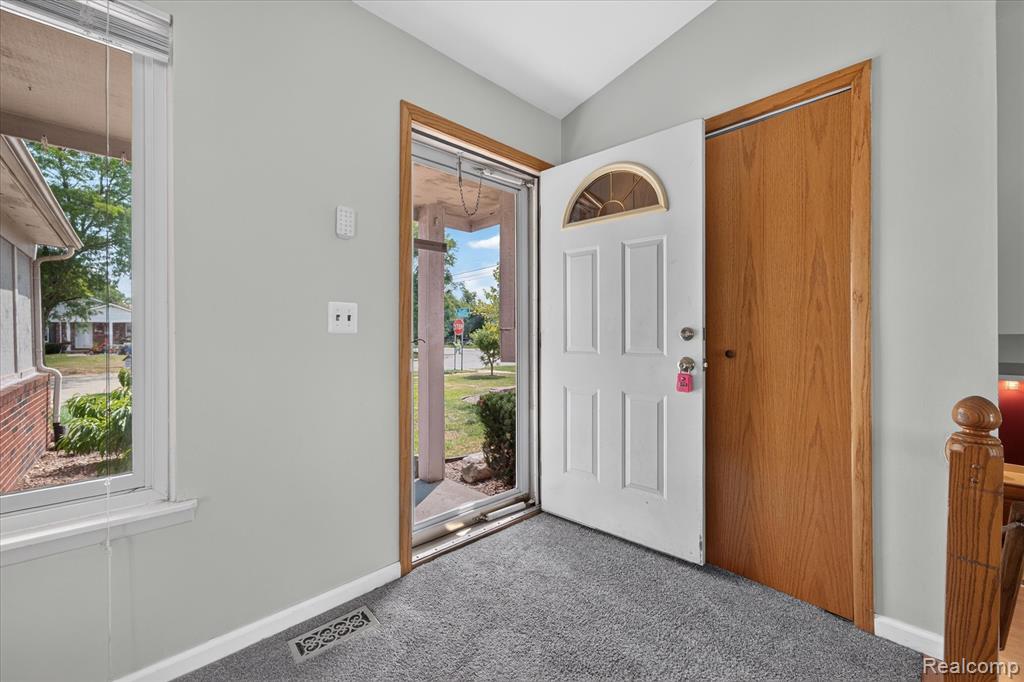 1686 Heritage Drive Property Photo 5
