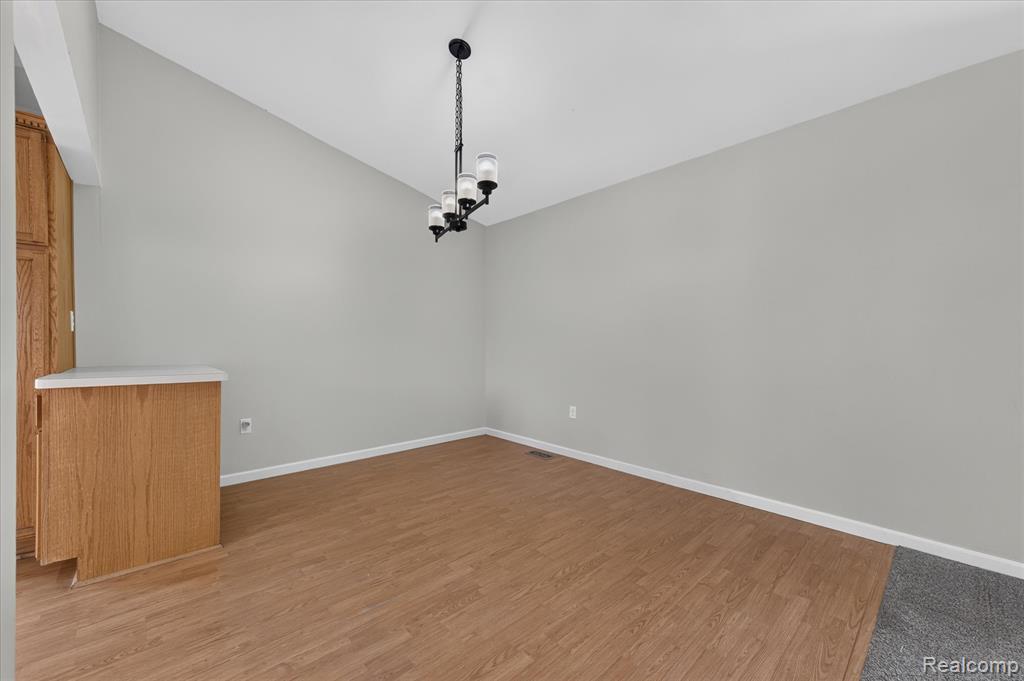 1686 Heritage Drive Property Photo 7