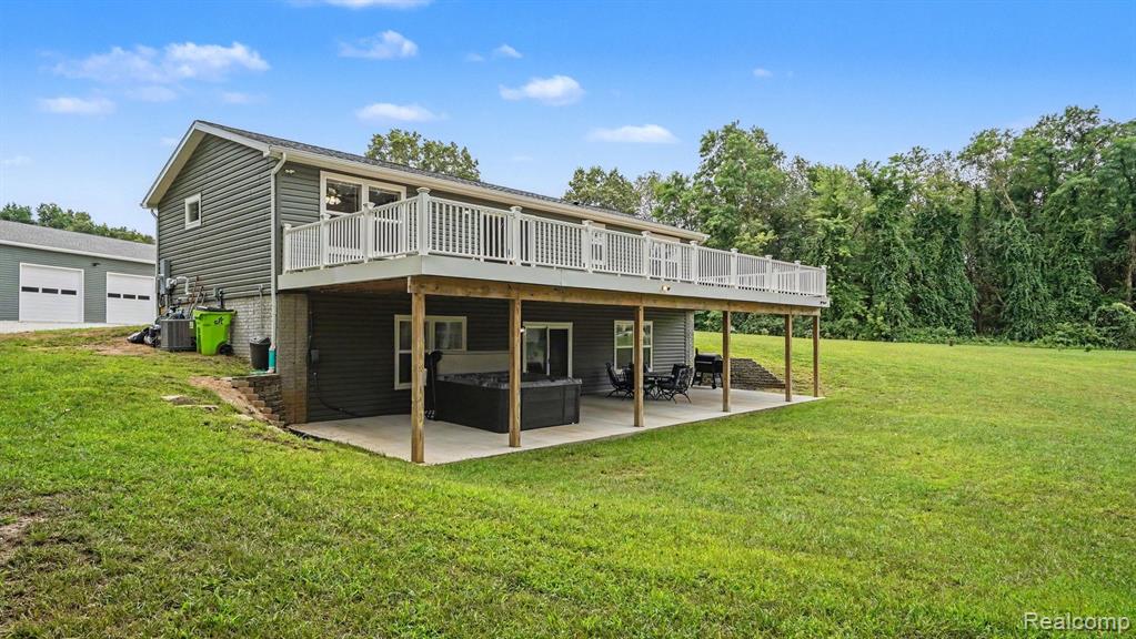 317 Elio Property Photo 6
