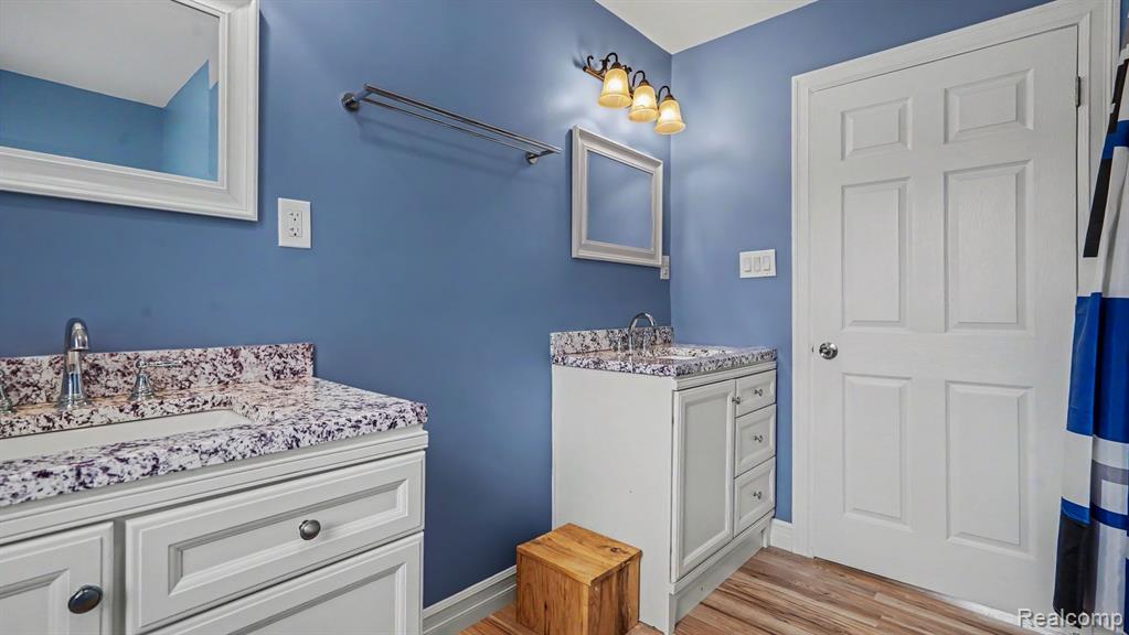 317 Elio Property Photo 20