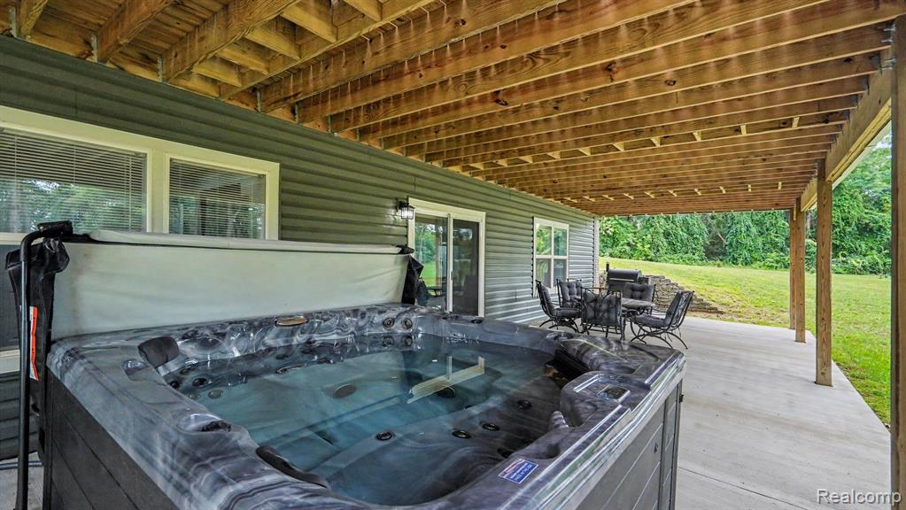 317 Elio Property Photo 35