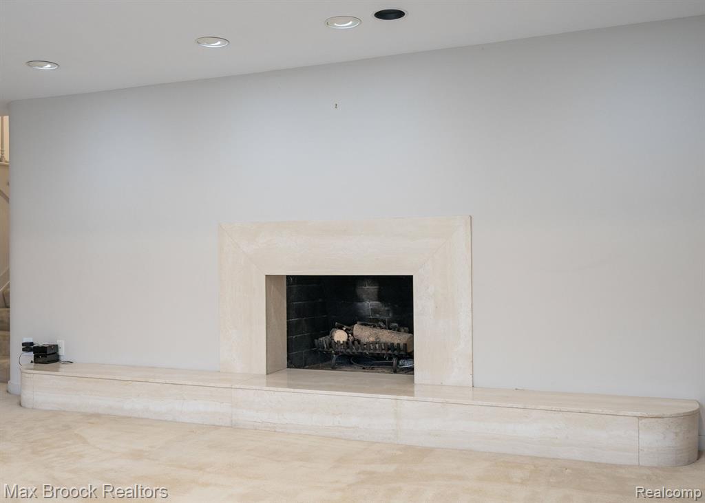 25461 Tweed Drive Property Photo 18