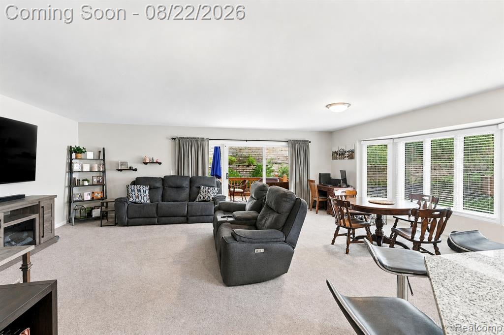 6523 Ridgeview Drive Property Photo 12