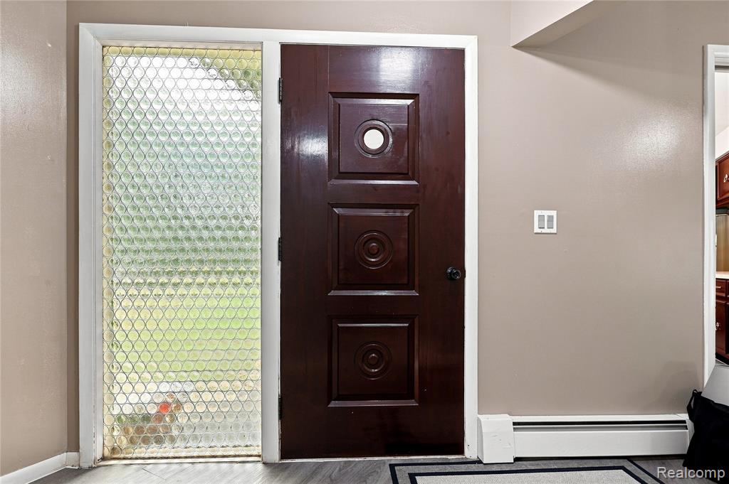7386 Dean Road Property Photo 9