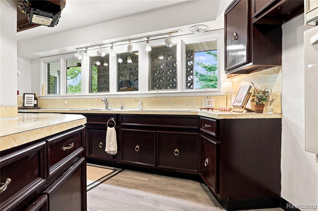 7386 Dean Road Property Photo 16
