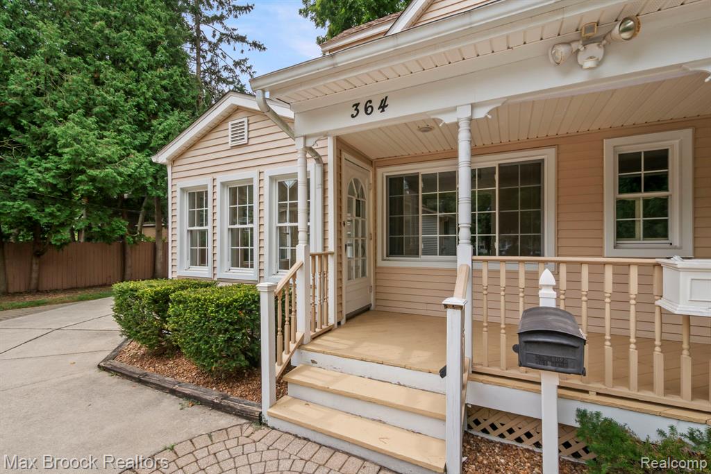 364 S Wing Street Property Photo 12