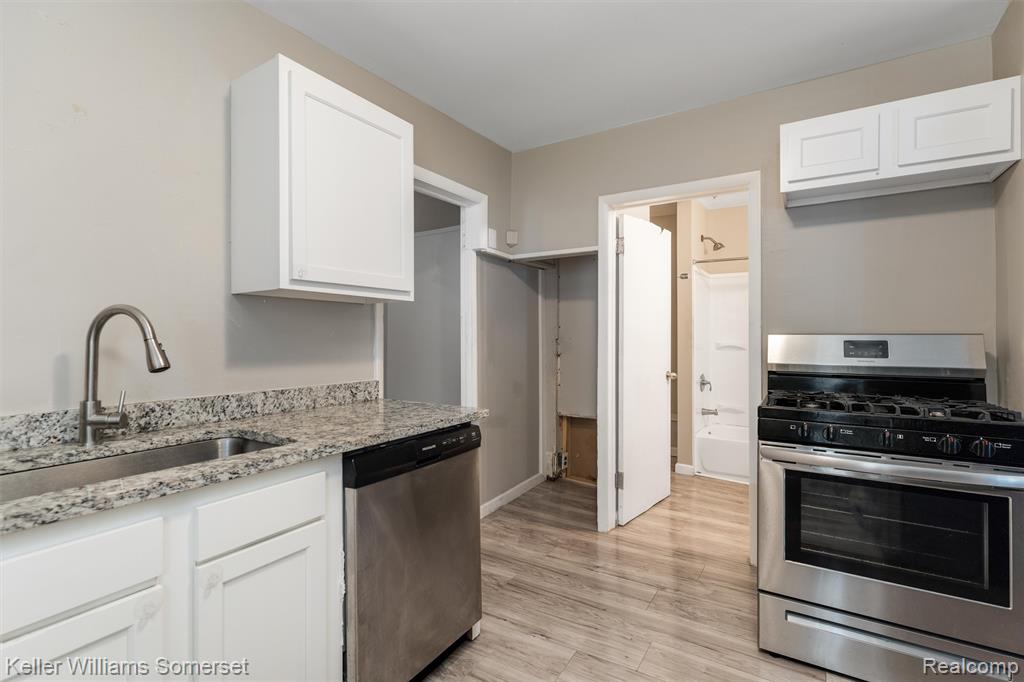17638 Ivanhoe Street Property Photo 19