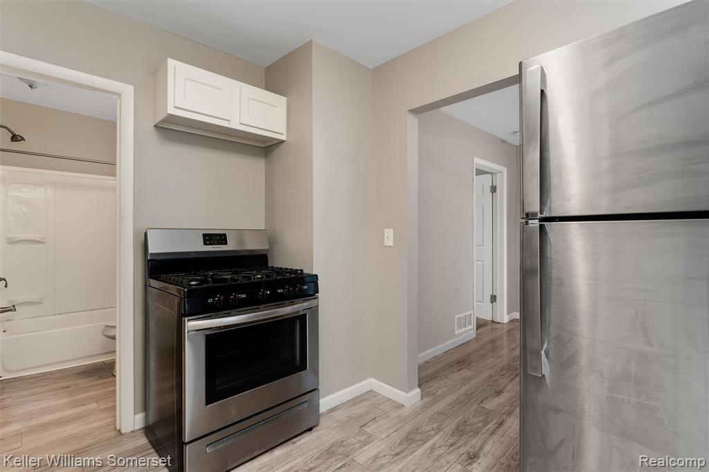17638 Ivanhoe Street Property Photo 20